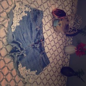 Jean shorts !!
